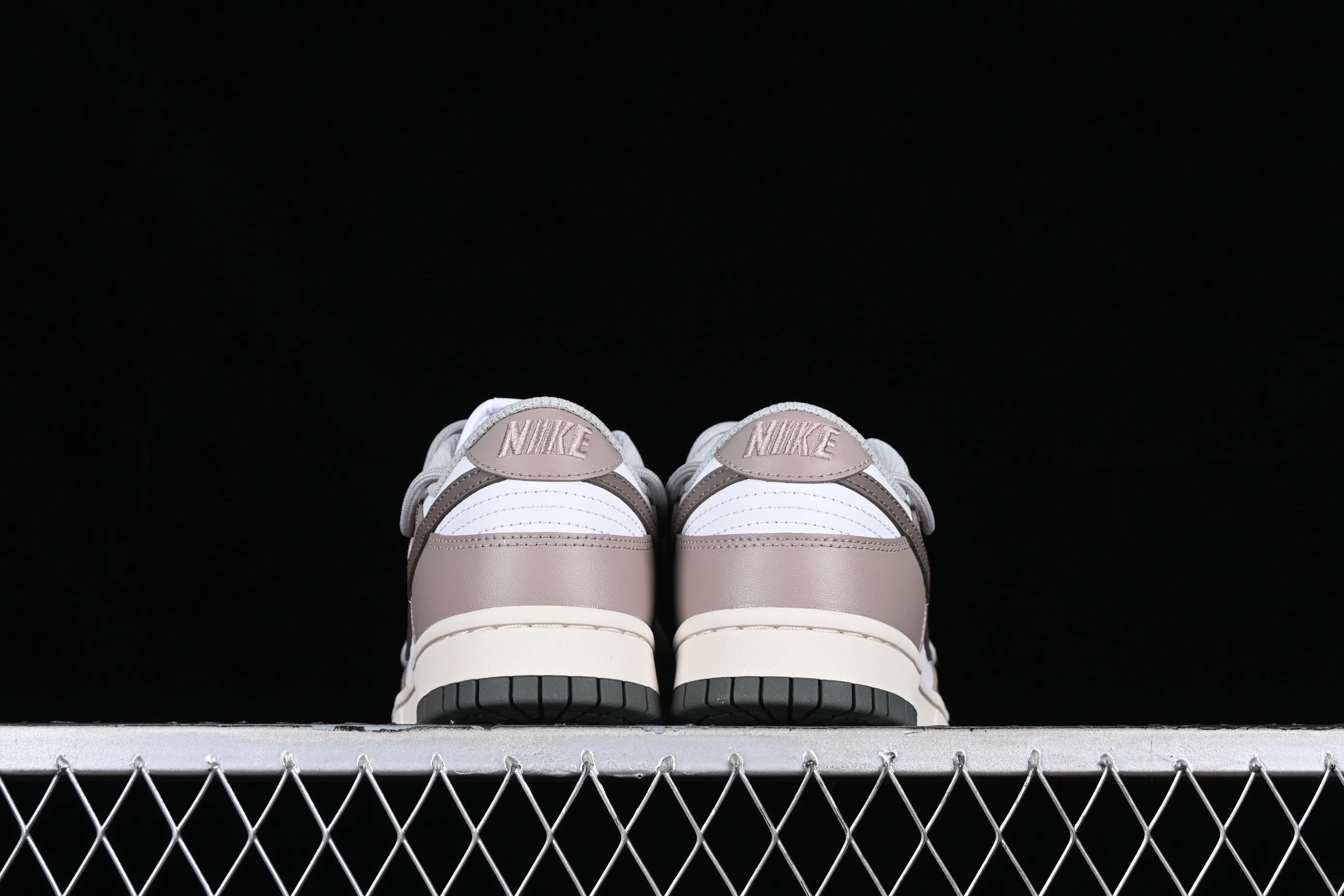 All categories Nk SB Dunk series Nk SB Dunk Low low-top sneakers Nk Dunk Low Retro customized version of deconstructed strappy low-top casual sneakers DD1503-117